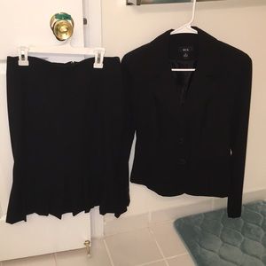 BCX suit (blazer and skirt included)